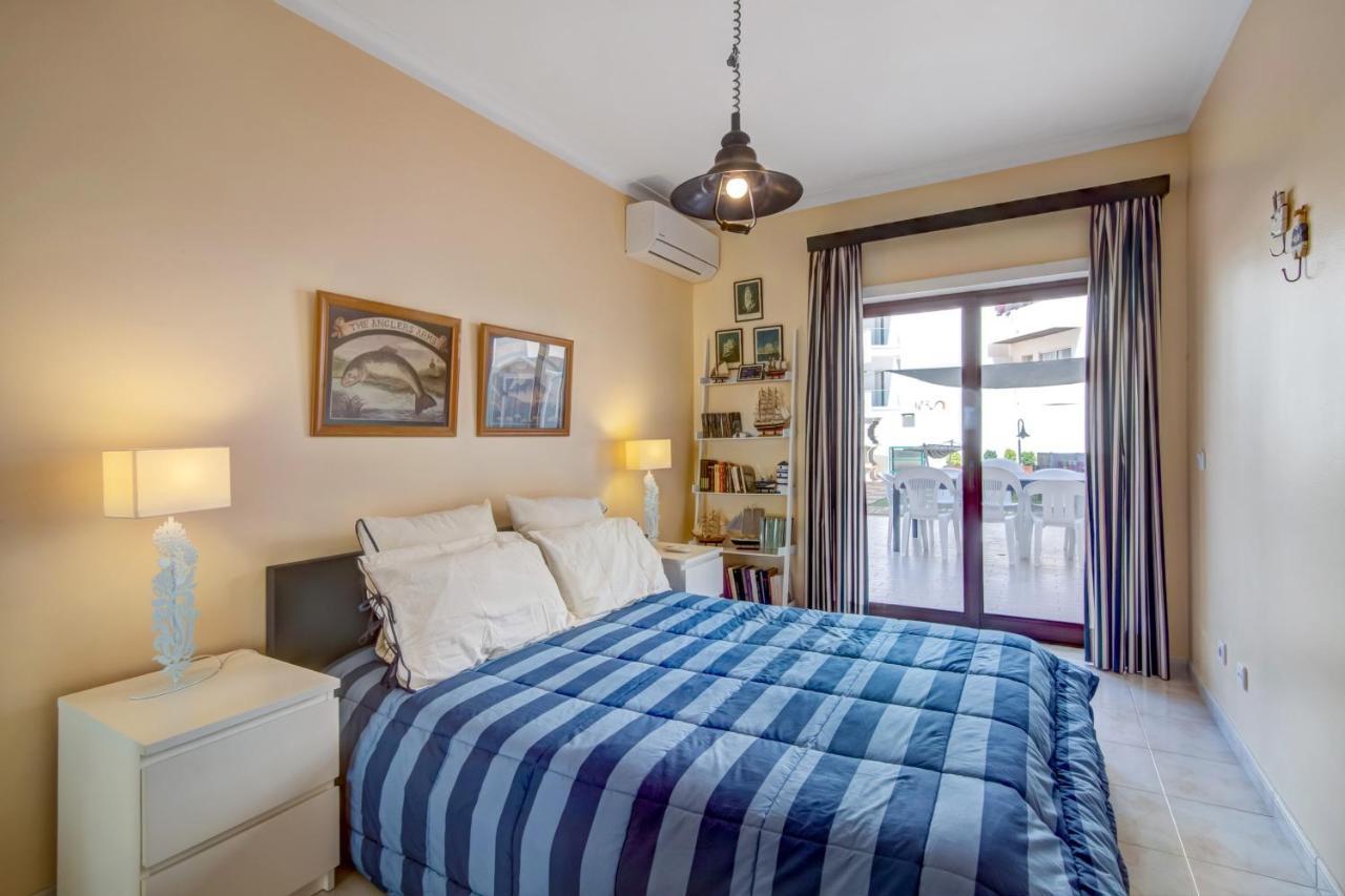 Apartamento Beira Mar Armacao de Pera Luaran gambar